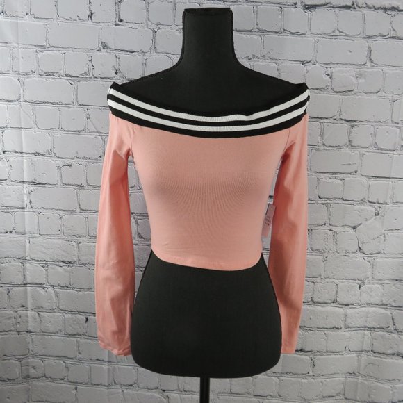NWT - Women's Off Shoulder Long Sleeve Crop Top - Picture 1 of 2